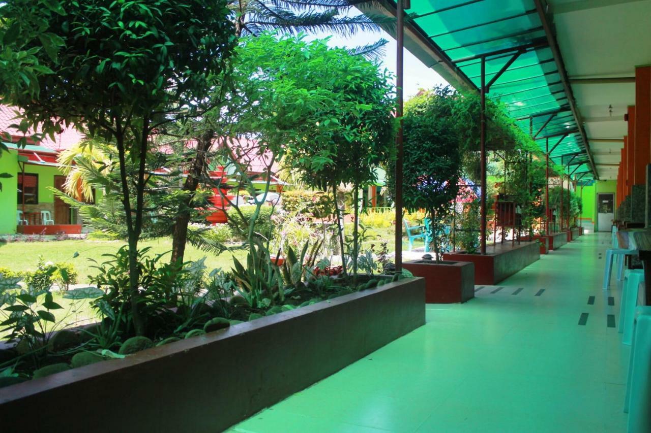 Green Park Tourist Inn Puerto Princesa Exterior photo